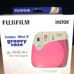 Insta max groovy camera case